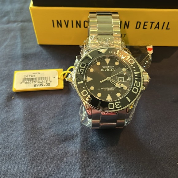 BNIB Invicta grand diver silver and black, 52mm. - Picture 4 of 6